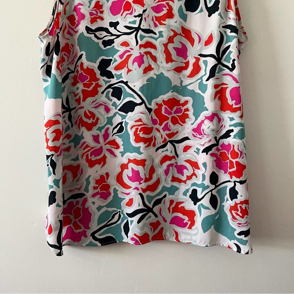 Vince Camuto Orange Pink Blue V-Neck Sleeveless Top. Size 3XL. - Picture 9 of 11